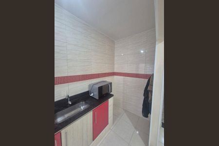 Casa à venda com 131m², 2 quartos e 2 vagas