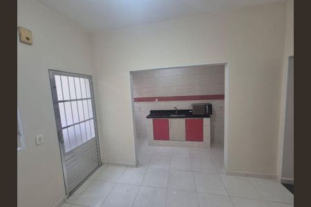 Casa à venda com 131m², 2 quartos e 2 vagas