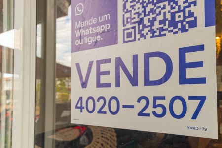 Casa de condomínio à venda com 60m², 2 quartos e 1 vaga Casa de condomínio à venda com 60m², 2 quartos e 1 vagaplaca