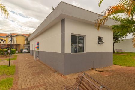 Casa de condomínio à venda com 60m², 2 quartos e 1 vaga Casa de condomínio à venda com 60m², 2 quartos e 1 vagaÁrea comum - Salão de festas