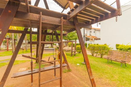 Casa de condomínio à venda com 60m², 2 quartos e 1 vaga Casa de condomínio à venda com 60m², 2 quartos e 1 vagaÁrea comum - Playground