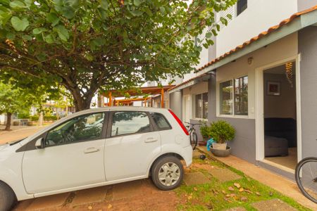 Casa de condomínio à venda com 60m², 2 quartos e 1 vaga Casa de condomínio à venda com 60m², 2 quartos e 1 vagaGaragem