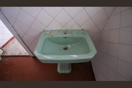 Banheiro de casa à venda com 1 quarto, 140m² em Vila Alpina, São Paulo