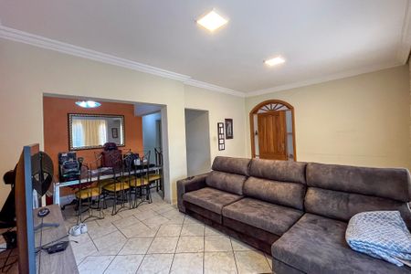 Sala de casa à venda com 4 quartos, 117m² em Vila Vermelha, São Paulo