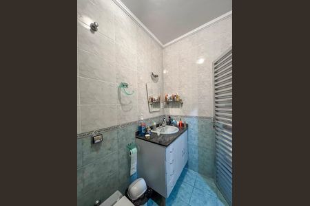 Casa para alugar com 117m², 4 quartos e 2 vagas Casa para alugar com 117m², 4 quartos e 2 vagasBanheiro da Suíte