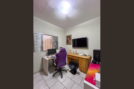 Casa para alugar com 117m², 4 quartos e 2 vagas Casa para alugar com 117m², 4 quartos e 2 vagasQuarto 2