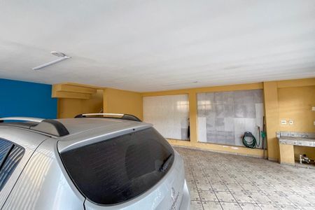 Casa para alugar com 117m², 4 quartos e 2 vagas Casa para alugar com 117m², 4 quartos e 2 vagasGaragem