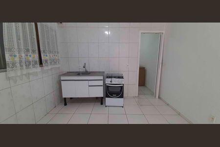 Casa para alugar com 60m², 2 quartos e sem vaga