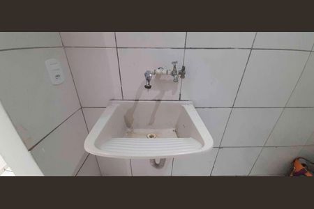 Casa para alugar com 60m², 2 quartos e sem vaga