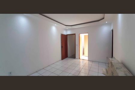 Casa para alugar com 60m², 2 quartos e sem vaga