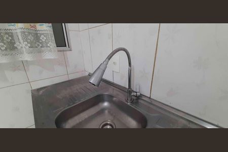 Casa para alugar com 60m², 2 quartos e sem vaga
