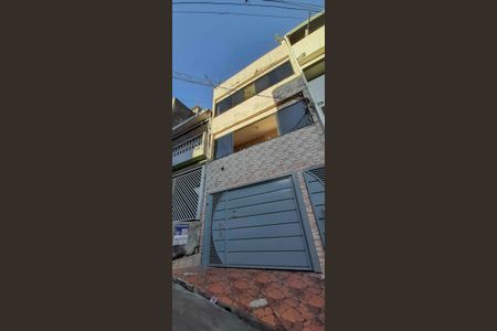 Casa para alugar com 60m², 2 quartos e sem vaga