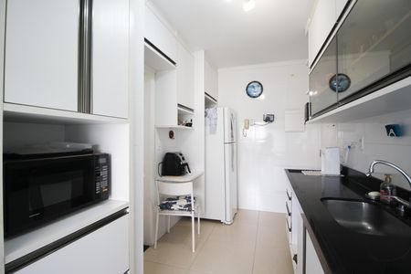 Apartamento à venda com 85m², 3 quartos e 2 vagasCozinha