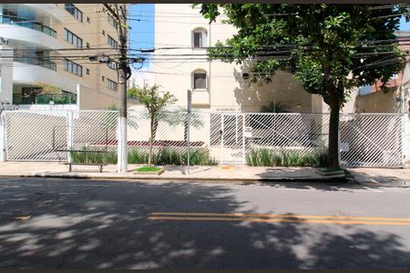 Apartamento à venda com 85m², 3 quartos e 2 vagasFachada