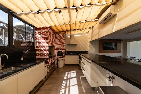 Apartamento à venda com 330m², 3 quartos e 4 vagasChurrasqueira