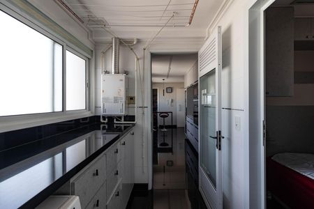Apartamento à venda com 330m², 3 quartos e 4 vagasÁrea de Serviço