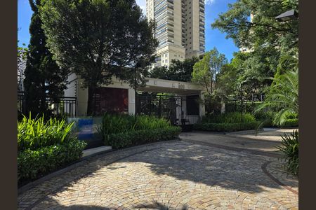 Apartamento à venda com 330m², 3 quartos e 4 vagasFachada