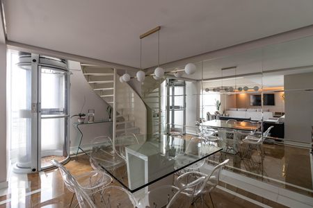 Apartamento à venda com 330m², 3 quartos e 4 vagasSala de Jantar