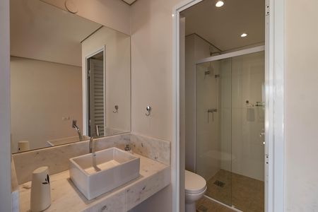 Apartamento à venda com 330m², 3 quartos e 4 vagasCobertura