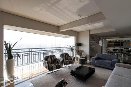 Apartamento à venda com 330m², 3 quartos e 4 vagasSala