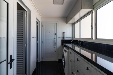 Apartamento à venda com 330m², 3 quartos e 4 vagasÁrea de Serviço