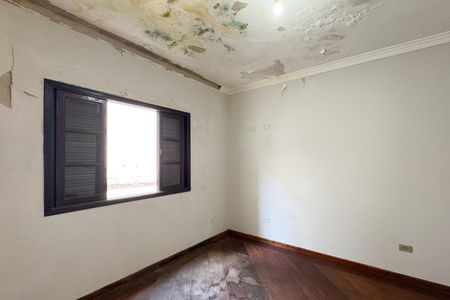 Casa à venda com 314m², 3 quartos e 6 vagas Casa à venda com 314m², 3 quartos e 6 vagasQuarto