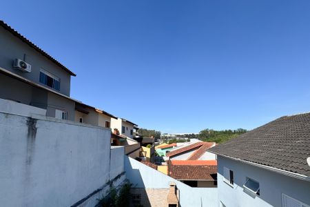 Casa à venda com 314m², 3 quartos e 6 vagas Casa à venda com 314m², 3 quartos e 6 vagasVista - Sacaca