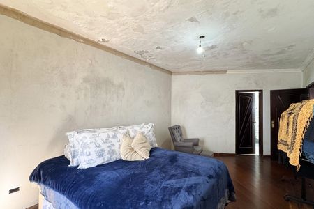 Casa à venda com 314m², 3 quartos e 6 vagas Casa à venda com 314m², 3 quartos e 6 vagasSuíte 2