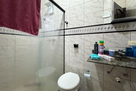 Casa à venda com 314m², 3 quartos e 6 vagas Casa à venda com 314m², 3 quartos e 6 vagasBanheiro - Suíte 1