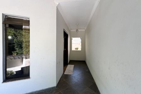 Casa à venda com 314m², 3 quartos e 6 vagas Casa à venda com 314m², 3 quartos e 6 vagasEntrada