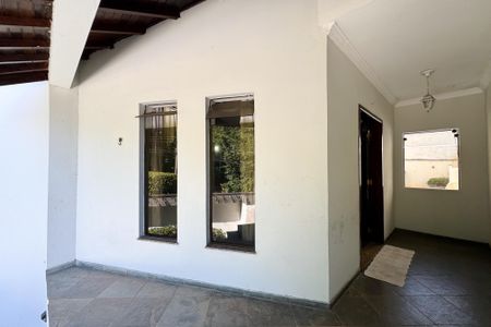 Entrada de casa à venda com 3 quartos, 314m² em Bairro dos Casa, São Bernardo do Campo