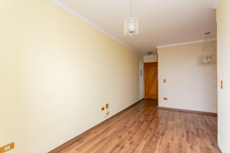 Sala  de apartamento para alugar com 2 quartos, 100m² em Vila Carmosina, São Paulo