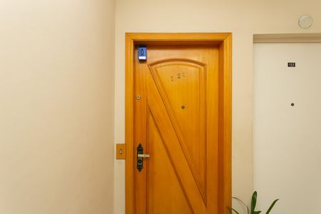 Apartamento para alugar com 100m², 2 quartos e 1 vaga Apartamento para alugar com 100m², 2 quartos e 1 vagaEntrada