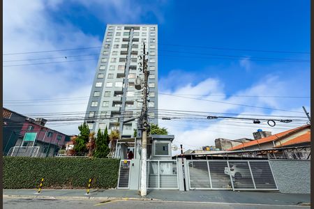 Apartamento para alugar com 100m², 2 quartos e 1 vaga Apartamento para alugar com 100m², 2 quartos e 1 vagaFachada