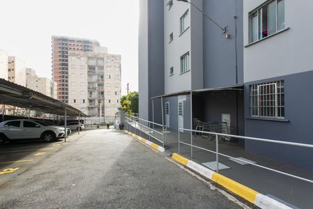 Apartamento para alugar com 100m², 2 quartos e 1 vaga Apartamento para alugar com 100m², 2 quartos e 1 vagaGaragem - Entrada
