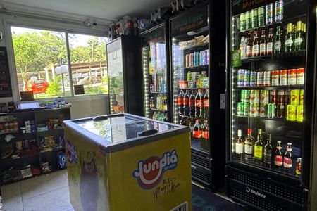 Apartamento para alugar com 51m², 2 quartos e 1 vagaÁrea comum- Mini mercado 