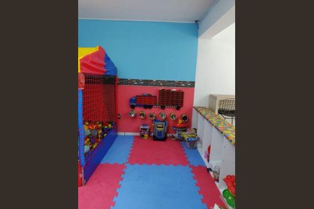 Casa à venda com 169m², 3 quartos e 5 vagas