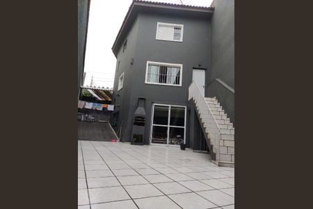 Casa à venda com 169m², 3 quartos e 5 vagas