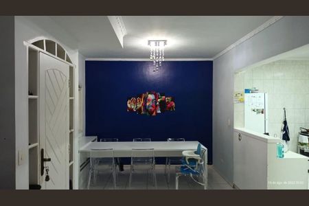 Casa à venda com 169m², 3 quartos e 5 vagas