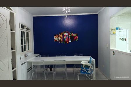 Casa à venda com 169m², 3 quartos e 5 vagas