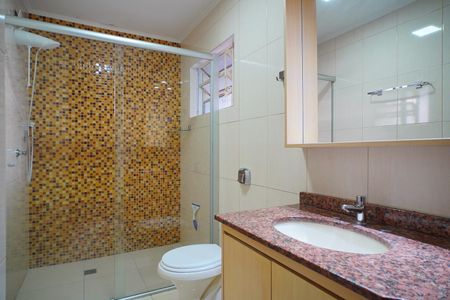 Apartamento à venda com 108m², 2 quartos e 1 vaga Apartamento à venda com 108m², 2 quartos e 1 vagaBanheiro
