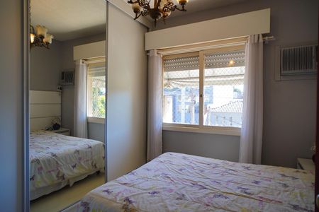Quarto 1 de apartamento para alugar com 2 quartos, 108m² em Sarandi, Porto Alegre