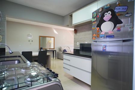 Apartamento à venda com 108m², 2 quartos e 1 vaga Apartamento à venda com 108m², 2 quartos e 1 vagaCozinha