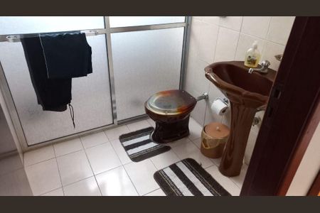Casa à venda com 4 quartos, 200m² em Jardim Lavinia, São Bernardo do Campo