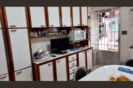 Casa à venda com 4 quartos, 200m² em Jardim Lavinia, São Bernardo do Campo