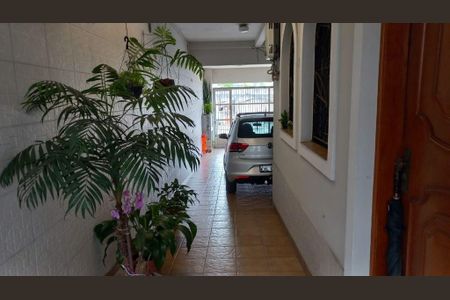 Casa à venda com 4 quartos, 200m² em Jardim Lavinia, São Bernardo do Campo