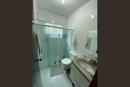 Casa à venda com 125m², 2 quartos e 2 vagas Casa à venda com 125m², 2 quartos e 2 vagasBanheiro casa II