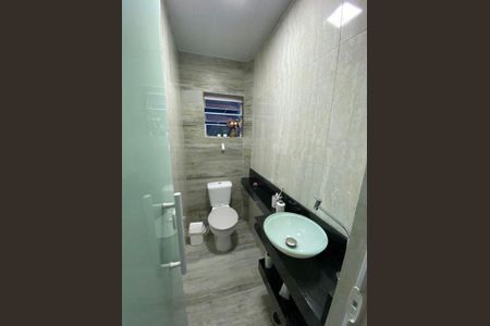 Casa à venda com 125m², 2 quartos e 2 vagas Casa à venda com 125m², 2 quartos e 2 vagasBanheiro casa I