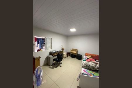 Casa à venda com 125m², 2 quartos e 2 vagas Casa à venda com 125m², 2 quartos e 2 vagasQuarto casa I