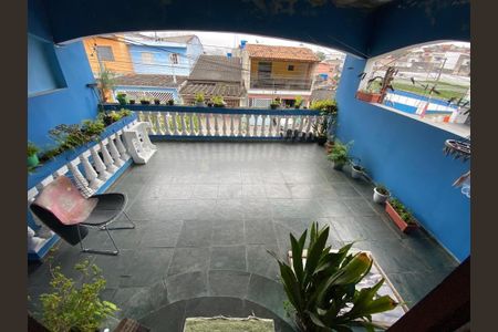 Casa à venda com 125m², 2 quartos e 2 vagas Casa à venda com 125m², 2 quartos e 2 vagasTerraço Casa II